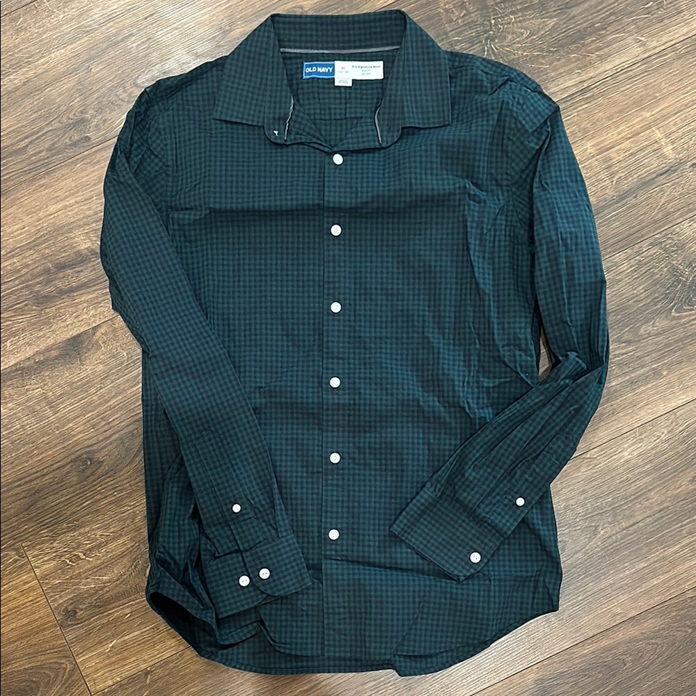 Old Navy Men's Dark Green Plaid Shirt